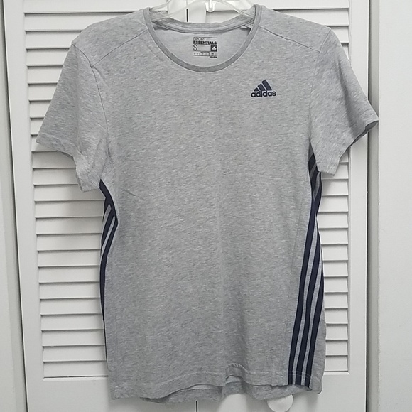 adidas Tops - Adidas athletic top